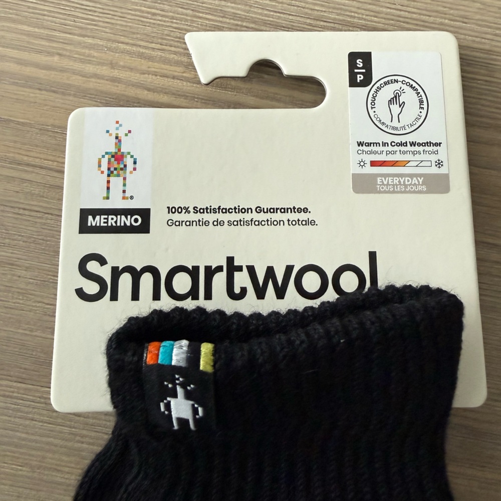 NWT Smartwool merino wool gloves - size small - Picture 2 of 3